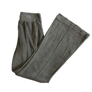Aerie Groove On Velour‎ Rib Flared High Rise Pants Olive Green Size XS Corduroy